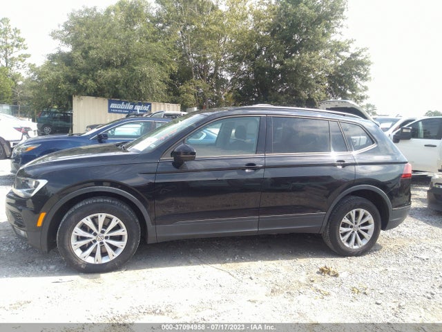 3VV1B7AX9JM023618 Volkswagen TIGUAN S