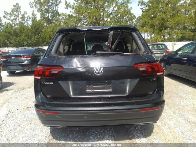 3VV1B7AX9JM023618 Volkswagen TIGUAN S