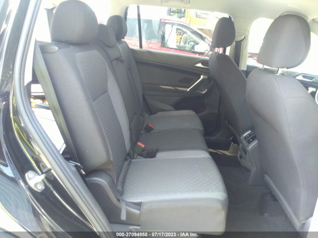 3VV1B7AX9JM023618 Volkswagen TIGUAN S