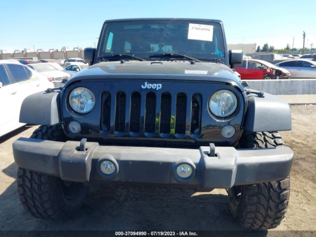 1C4BJWDG6JL886504 Jeep Wrangler Jk Unlimited Sport S
