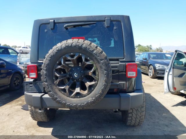 1C4BJWDG6JL886504 Jeep Wrangler Jk Unlimited Sport S