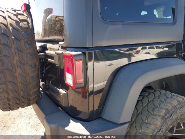 1C4BJWDG6JL886504 Jeep Wrangler Jk Unlimited Sport S