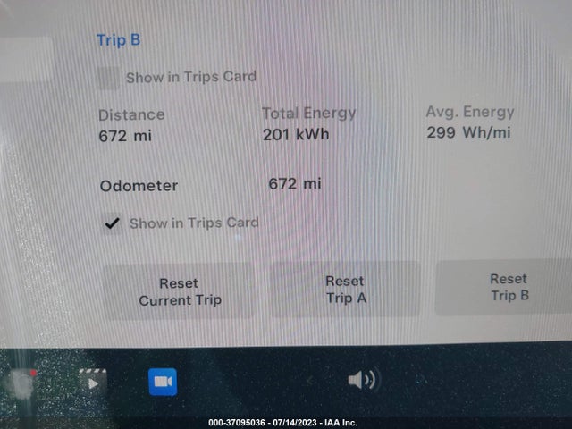 Tesla Model Y Long Range 2023 7SAYGDEE5PA124870 Image 15
