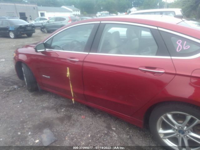 3FA6P0RU2FR220301 Ford Fusion Titanium Hybrid