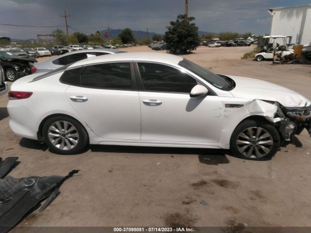 5XXGT4L35JG257285 KIA Optima Lx