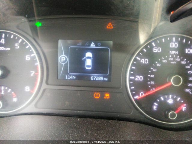 5XXGT4L35JG257285 KIA Optima Lx