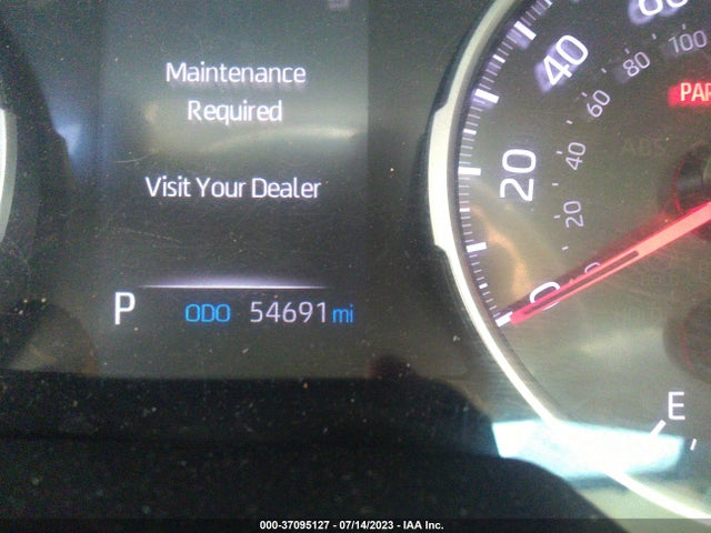 2019 TOYOTA RAV4 XLE PREMIUM VIN: JTMA1RFV6KD518781