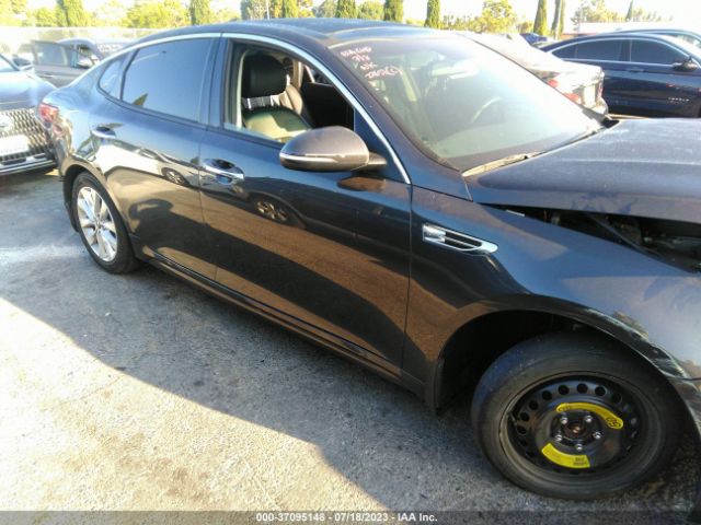 5XXGT4L35JG247856 KIA Optima S