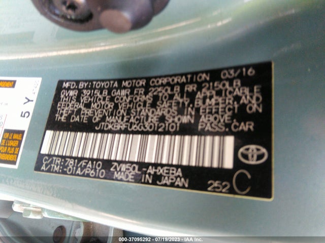 Toyota Prius Two 2016 JTDKBRFU6G3012101 Image 9
