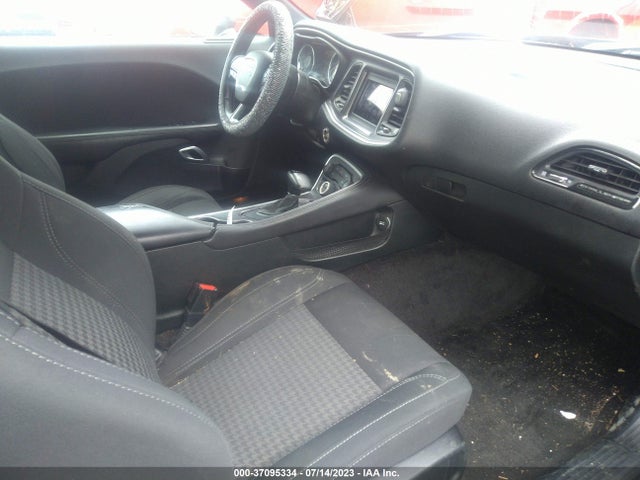 Dodge Challenger Sxt 2018 2C3CDZAG7JH302890 Image 5