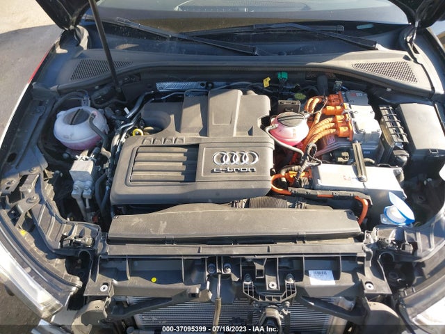 WAUUPBFF1GA122999 Audi A3 E-tron Premium