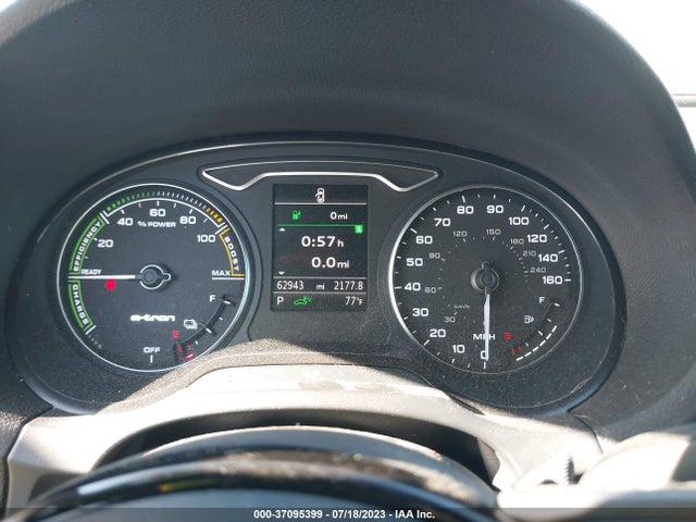 WAUUPBFF1GA122999 Audi A3 E-tron Premium