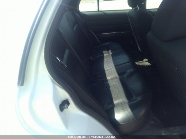 2011 FORD POLICE INTERCEPTOR VIN: 2FABP7BV5BX104404