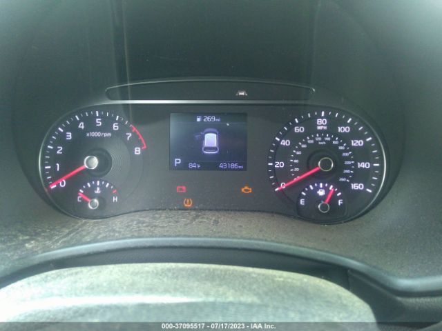 KNDJ63AU3L7100997 KIA Soul Gt-line