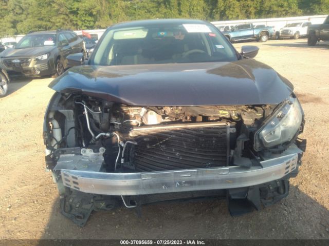 19XFC2F79GE003921 Honda Civic Sedan Ex