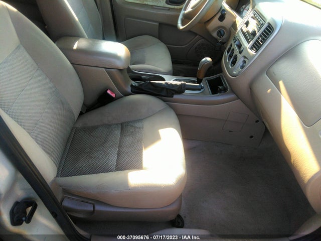 2006 FORD ESCAPE XLT VIN: 1FMYU93186KA17122