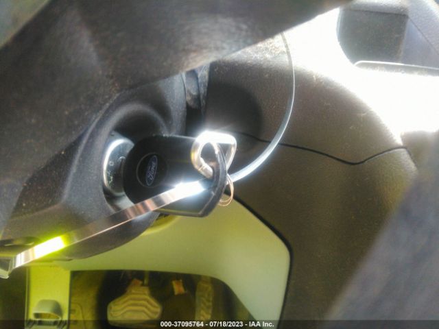 1FTYR2YM2FKA27533 Ford TRANSIT CARGO VAN