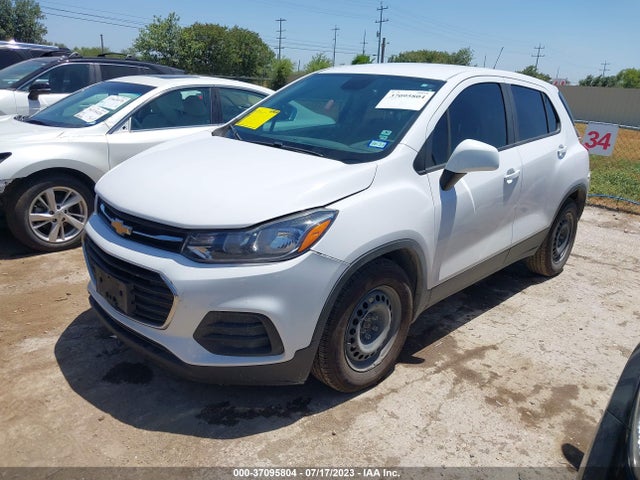 Chevrolet TRAX LS 2018 3GNCJKSB6JL307771 Image 2