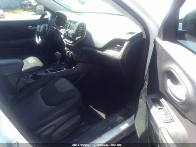 1C4PJMAB9GW333467 Jeep Cherokee Altitude