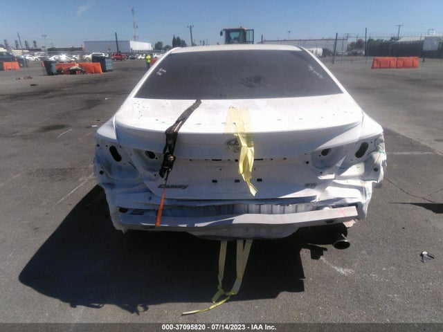 2015 TOYOTA CAMRY XLE/SE/LE/XSE VIN: 4T1BF1FK0FU896027