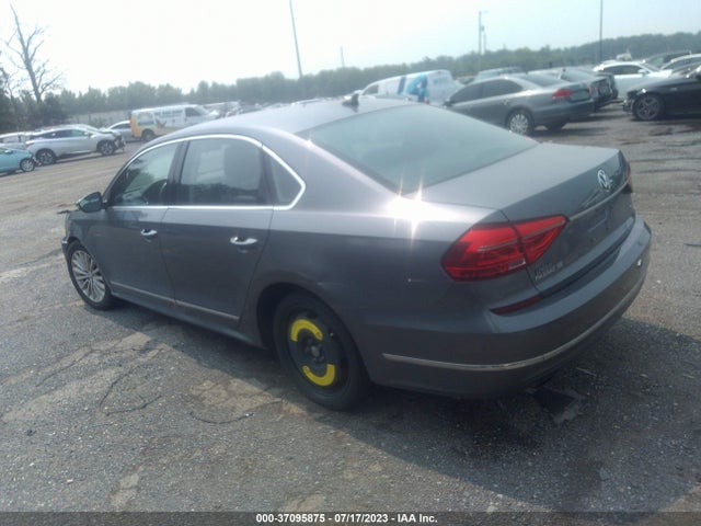 Volkswagen Passat 2016 1VWBT7A36GC024813 Image 20