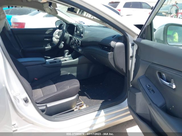 3N1AB8CV3MY293086 Nissan SENTRA SV