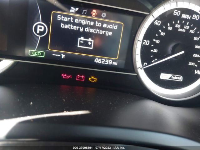 KNDCB3LC4K5218110 KIA NIRO LX