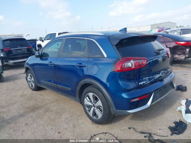 KNDCB3LC4K5218110 KIA NIRO LX