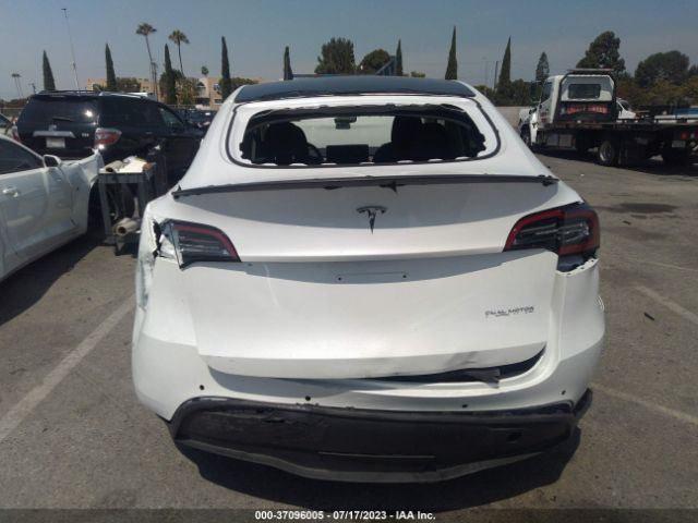 5YJYGDEE4LF016749 Tesla Model Y Long Range