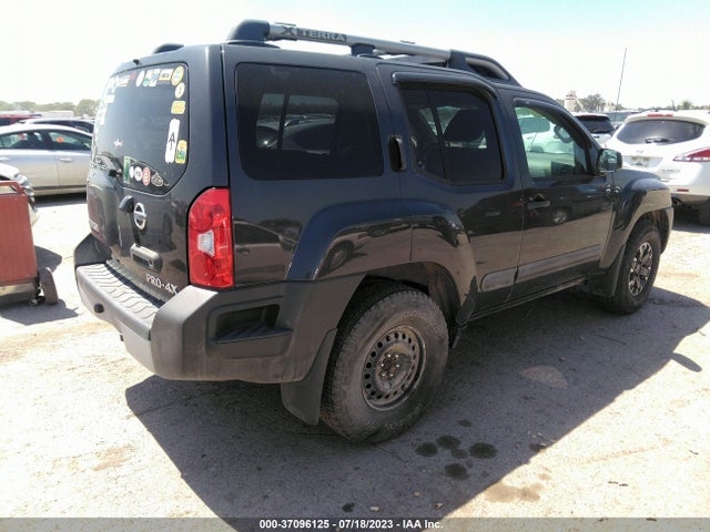2015 Nissan Xterra, VIN: 5N1AN0NW9FN652383