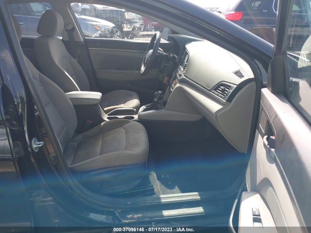 2017 HYUNDAI ELANTRA SE VIN: 5NPD84LF7HH108034