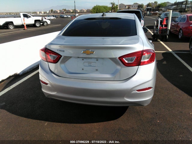 Chevrolet CRUZE LS 2018 1G1BC5SM9J7228853 Image 8