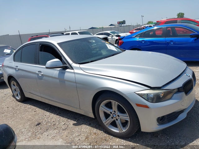 BMW 3 Series 320i 2014 WBA3B1G54ENS81158 Image 13