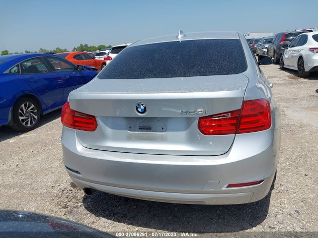 BMW 3 Series 320i 2014 WBA3B1G54ENS81158 Image 16