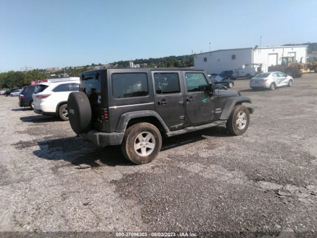 1C4HJWDG2GL249905 Jeep Wrangler Unlimited Sport