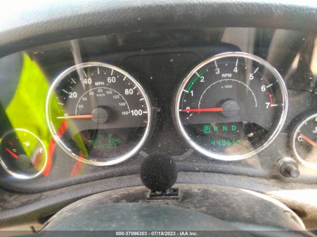 1C4HJWDG2GL249905 Jeep Wrangler Unlimited Sport