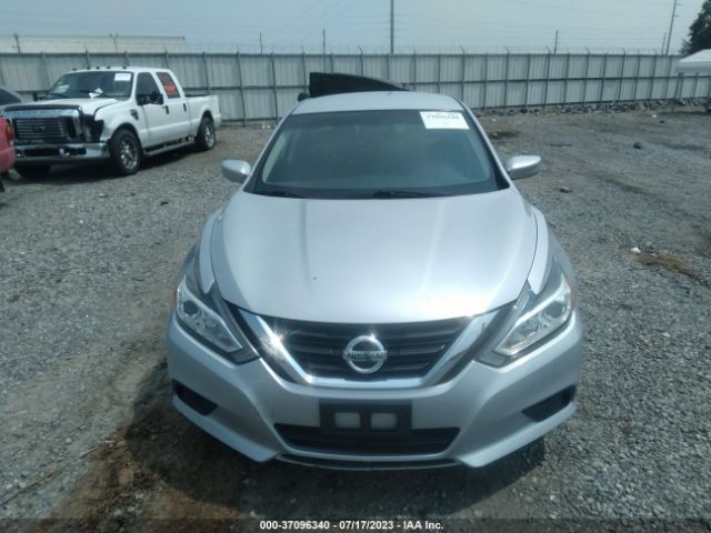 1N4AL3AP5HN343514 Nissan Altima 2.5 S