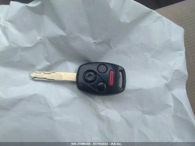 2005 HONDA ACCORD SDN LX VIN: 1HGCM56495A196953