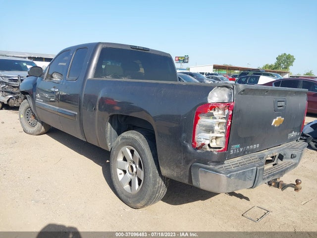 2011 CHEVROLET SILVERADO 1500 LT VIN: 1GCRCSE00BZ433075