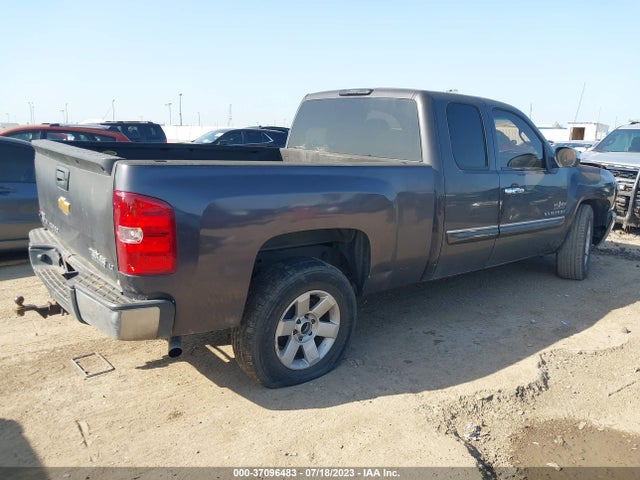 2011 CHEVROLET SILVERADO 1500 LT VIN: 1GCRCSE00BZ433075