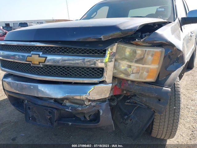 2011 CHEVROLET SILVERADO 1500 LT VIN: 1GCRCSE00BZ433075