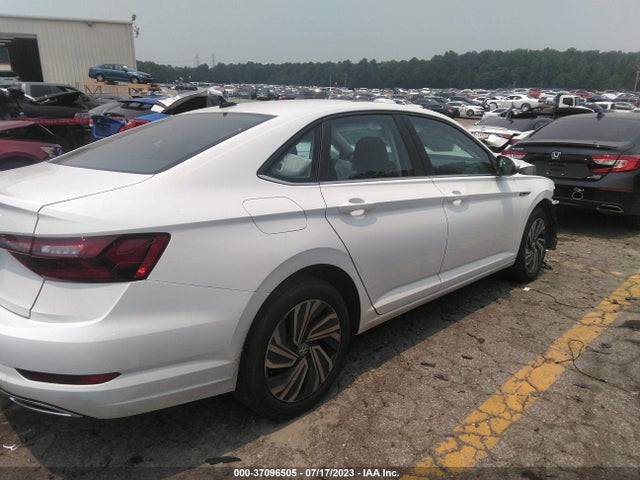3VWG57BU1MM014689 Volkswagen Jetta Sel Premium