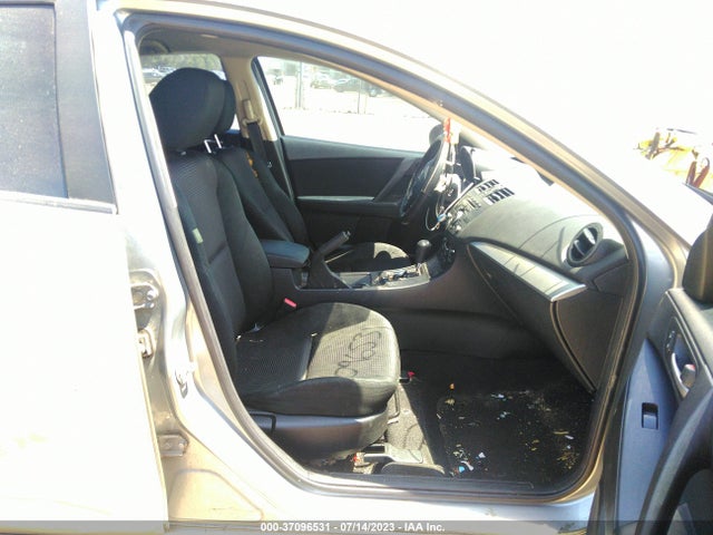 Продаж на аукціоні авто 2012 Mazda Mazda3 I Sport, vin: JM1BL1UF9C1533435, номер лоту: 37096531