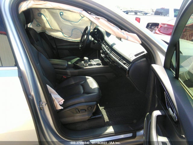 WA1VAAF75JD043475 Audi Q7 Prestige