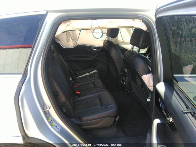 WA1VAAF75JD043475 Audi Q7 Prestige