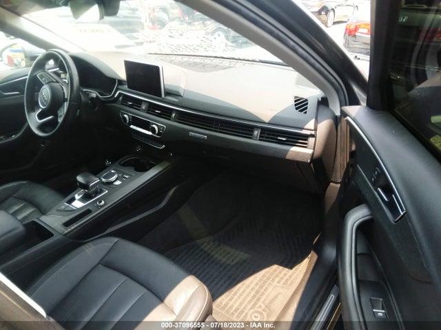 Audi A4 Premium Plus 2017 WAUENAF46HN060299 Image 5