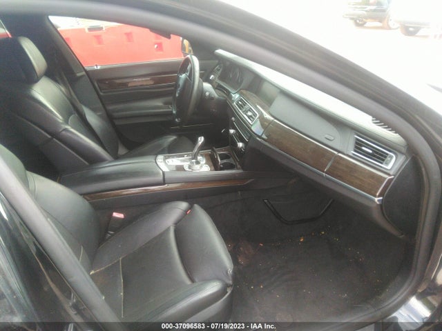 2012 Bmw 7 Series 750i Xdrive მანქანა იყიდება აუქციონზე, vin: WBAKC6C57CC396275, აუქციონის ნომერი: 37096583