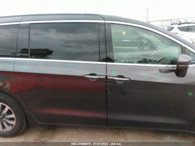 2C4RC1L72MR602827 Chrysler Pacifica Hybrid Touring L