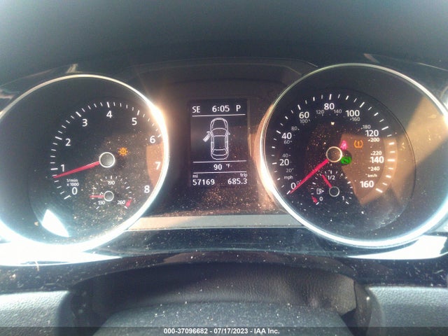 3VWL17AJ3GM368882 Volkswagen Jetta Sedan 1.8t Sel