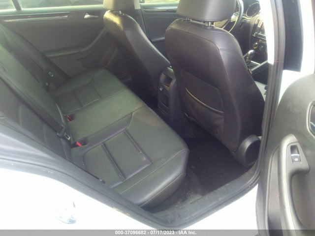 3VWL17AJ3GM368882 Volkswagen Jetta Sedan 1.8t Sel